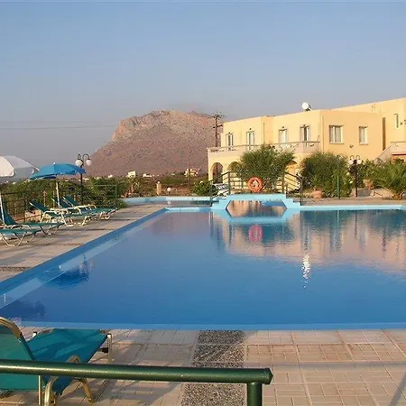 Anthemis Aparthotel 2*