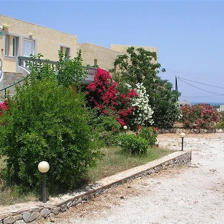 Anthemis Aparthotel