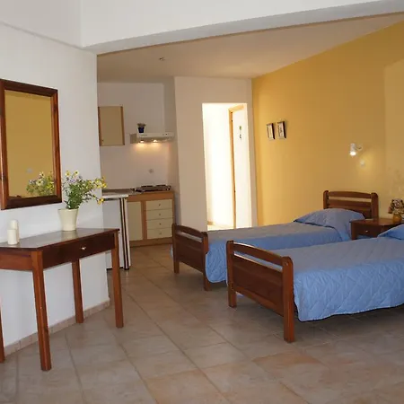Anthemis Aparthotel