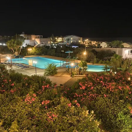 Aparthotel Anthemis Stavrós